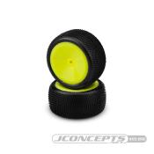 UK-Fuzz Bite LP – Pre-Mounted Rear pink 2wd/4wd with yellow wheels J-CONCEPTS