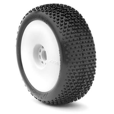 Tyres 1/8th TT Aka racing Glued on rims