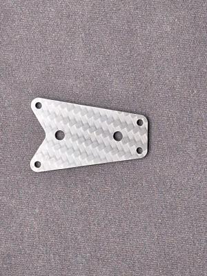 UK-Carbon Rear Body Support for RC10 ép. : 2.5mm LR PROD