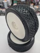 UK-Pneus NAPOLI montés-collés sur jantes blanches (choix de la dureté) (la paire) HOTRACE TYRES 