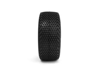 UK-Pneus TT 1/8 Roma Medium sur jantes blanches (2) HOTRACE TYRES