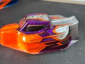 UK-Body "JC S15" Orange Fluo/Purple/Gun métal for TEKNO EB/NB48 large WS-LINE