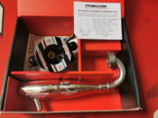 UK-COMBO 721 S SCUDERIA GEN2 BLACK with 2143 X-ONE TORQUE PIPE REDS