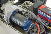 UK-Ram Raider 1/10 Brushless Monster Truck RTR - Red/Blue FTX 