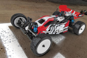 UK-RB10 Ready-To-Run red TEAM-ASSOCIATED