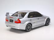 UK-Mitsubishi Lancer Evo V Tt02 TAMIYA